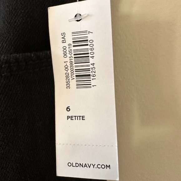 Old Navy Micro Flare Jeans - Picture 6 of 6